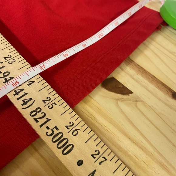 Red sleeveless “polo-type” tank- good tummy coverage. - Picture 5 of 6